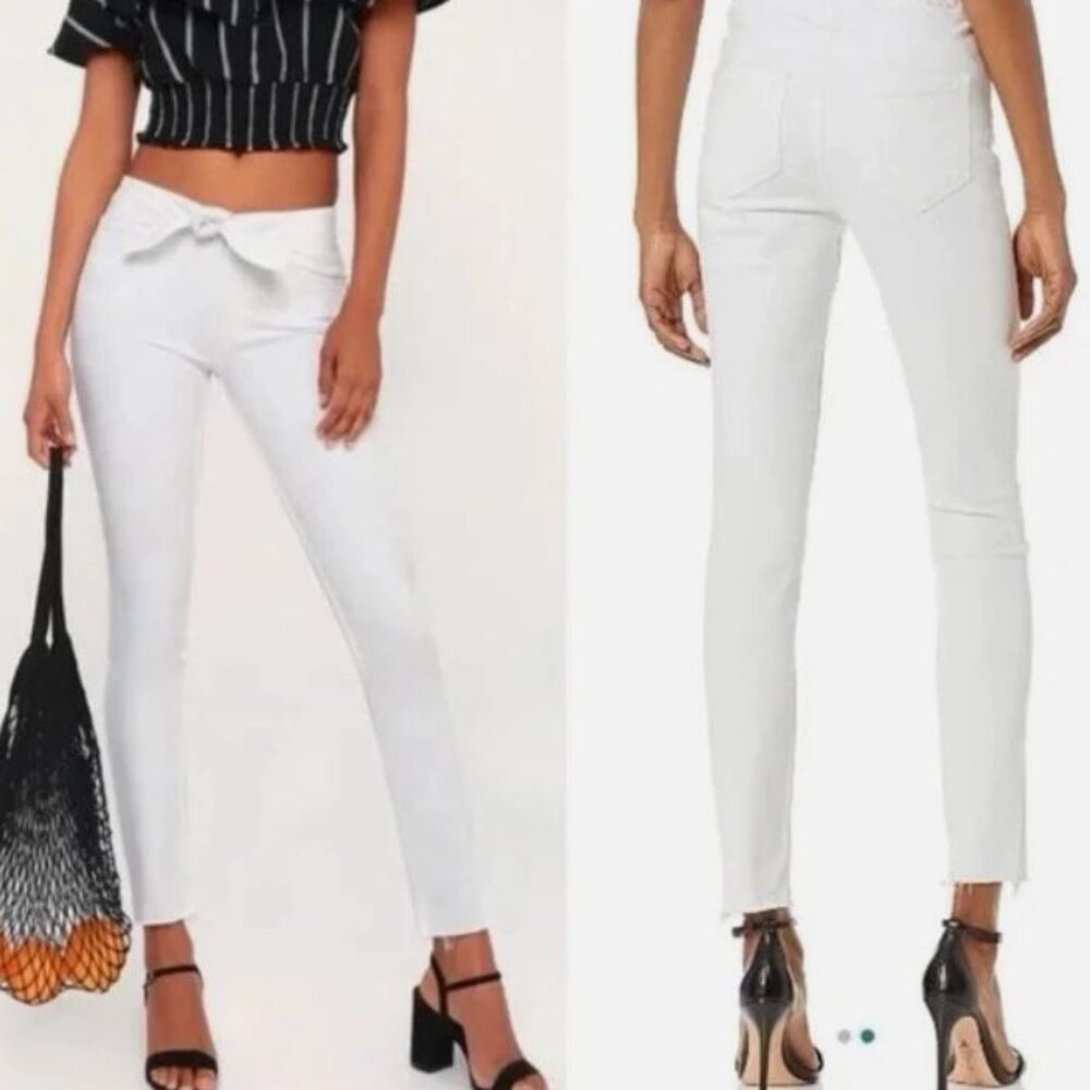 ✨NWT✨ Paige Horton White Mid-Rise Jeans with Waist Tie